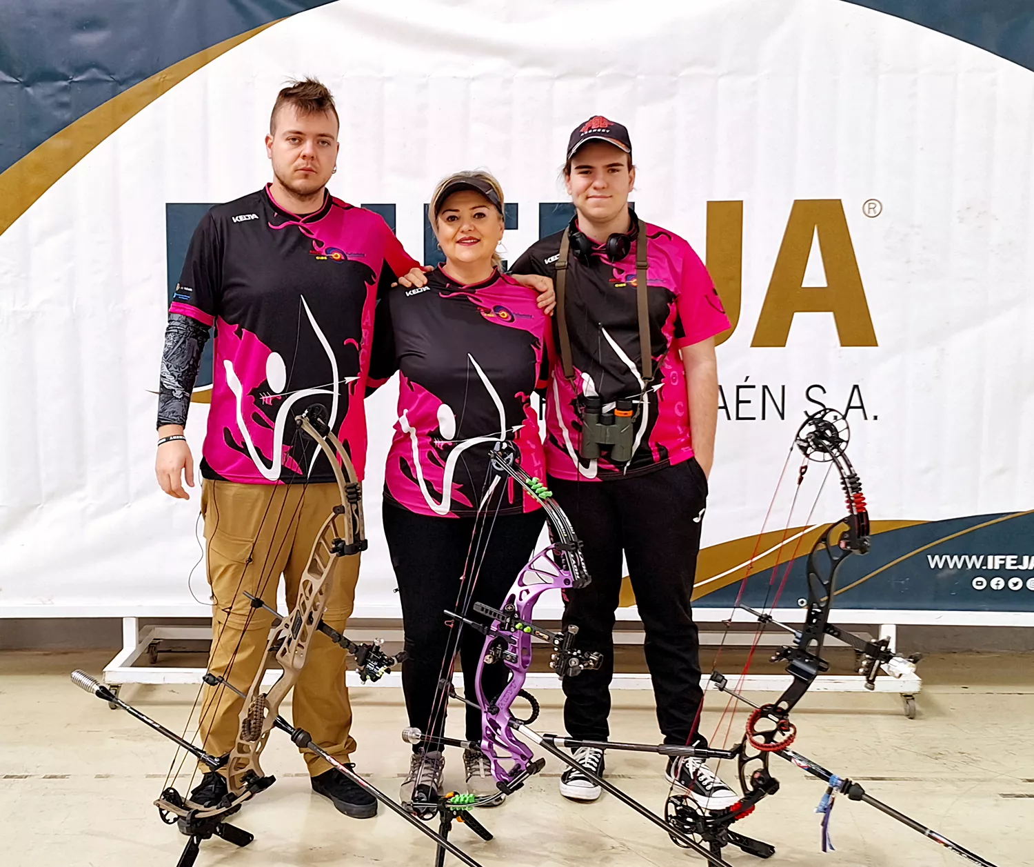 Los arqueros bercianos Bea, Alex y Héctor Los arqueros bercianos Bea, Alex y Héctor