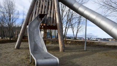 Zona de juegos de madera de Ponferrada