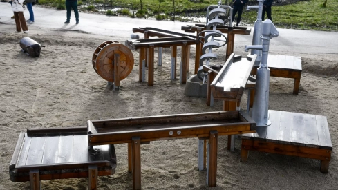 Zona de juegos de madera de Ponferrada