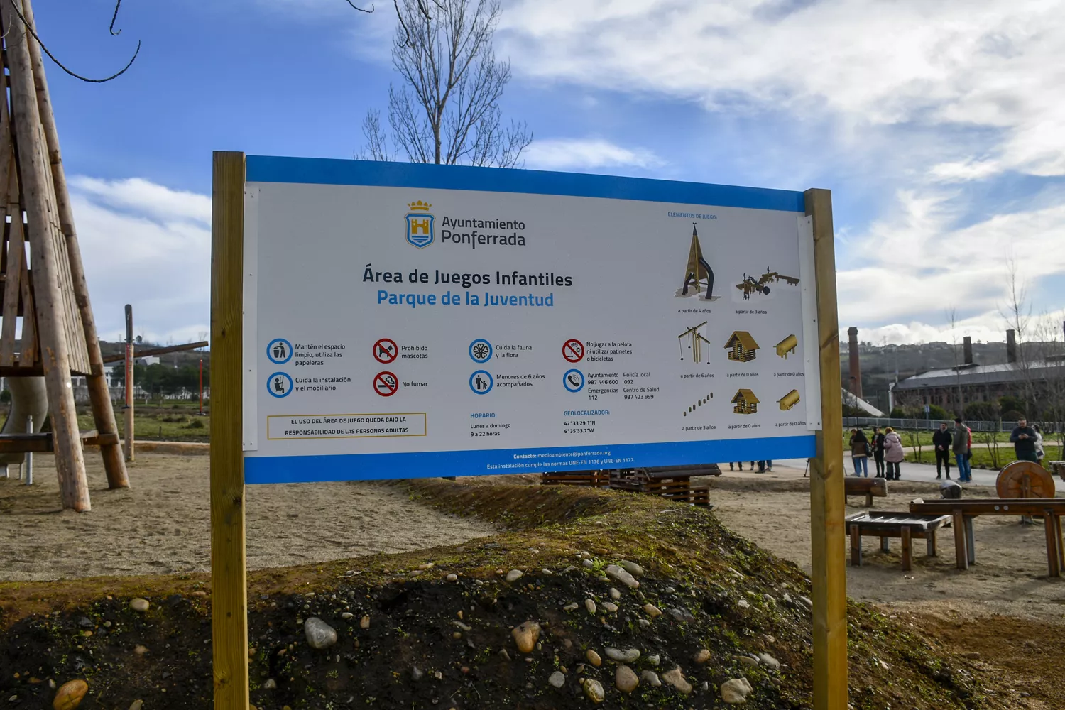 Zona de juegos de madera de Ponferrada