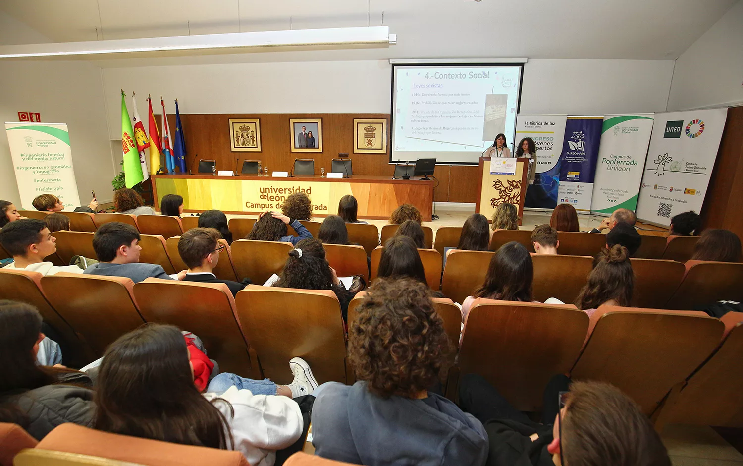 V Congreso Jóvenes Expertos que se celebra en Ponferrada ( V Congreso Jóvenes Expertos que se celebra en Ponferrada (