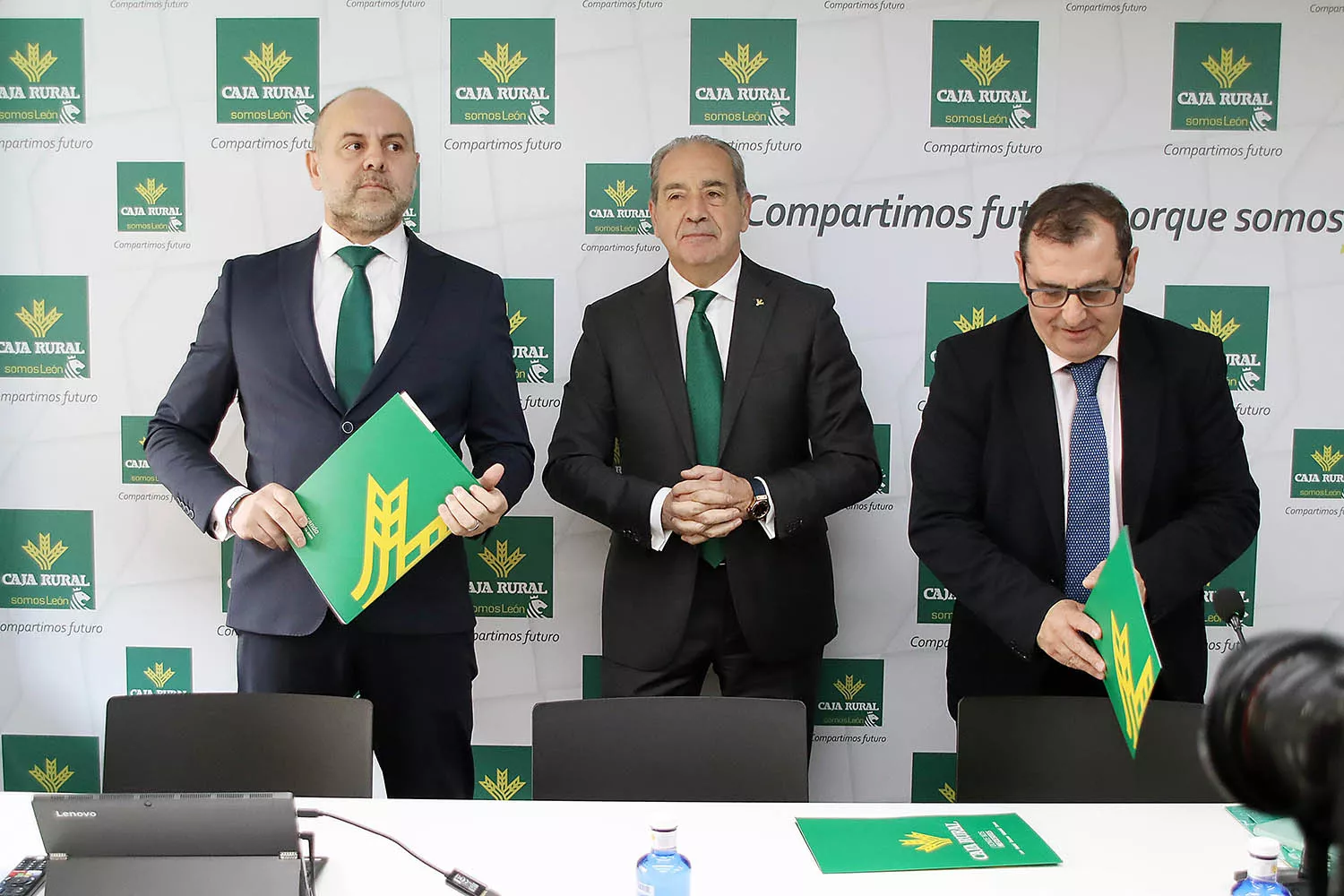 Balance anual de Caja Rural correspondiente a 2023 en León.