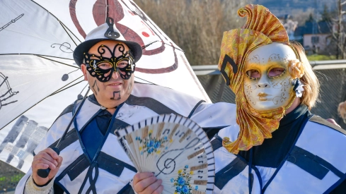 Un carnaval de Bembibre de cine, susto y mucho ritmo
