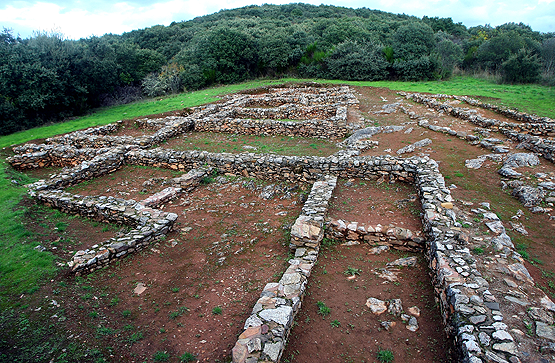 Castro de Orellán recientemente restaurado