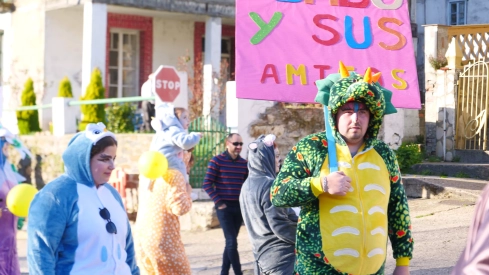 El Carnaval de Torre del Bierzo junto al mundo de Oz con los payasos justicieros El Carnaval de Torre del Bierzo junto al mundo de Oz con los payasos justicieros