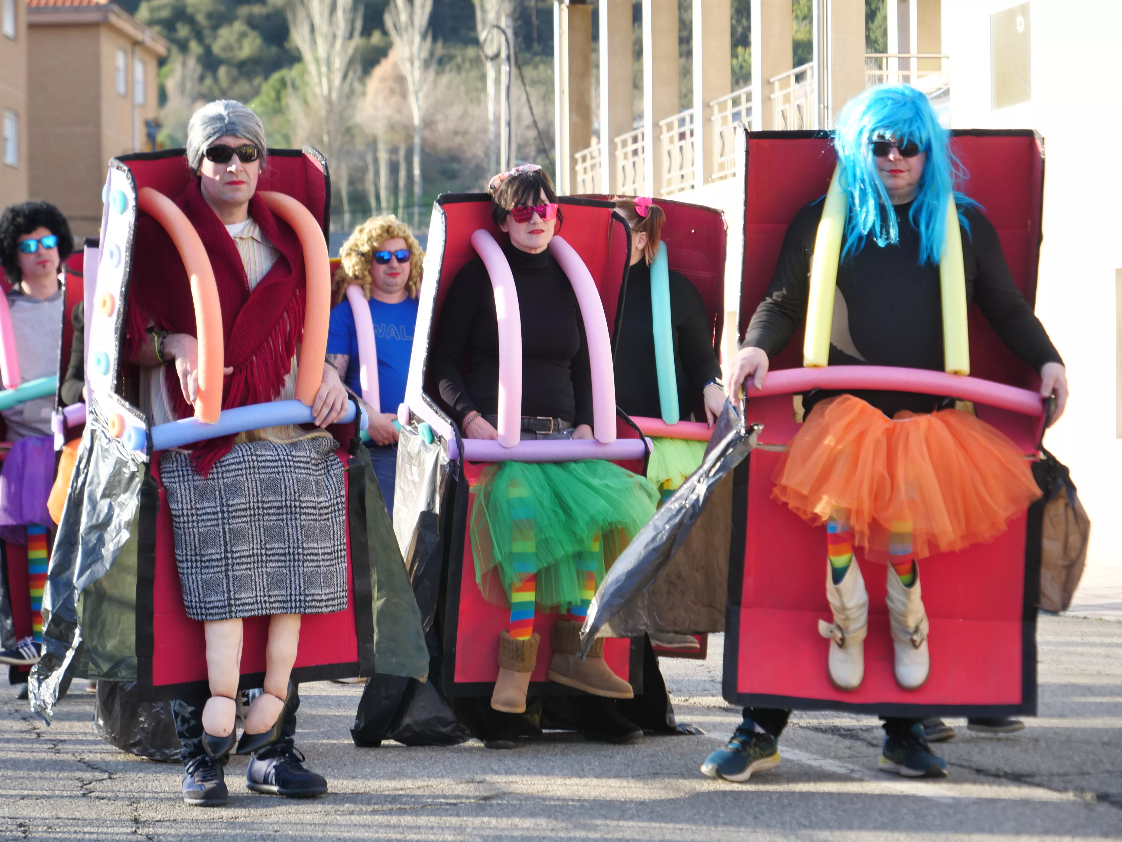 El Carnaval de Torre del Bierzo junto al mundo de Oz con los payasos justicieros