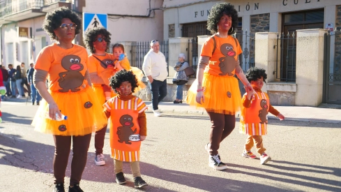 El Carnaval de Torre del Bierzo junto al mundo de Oz con los payasos justicieros El Carnaval de Torre del Bierzo junto al mundo de Oz con los payasos justicieros