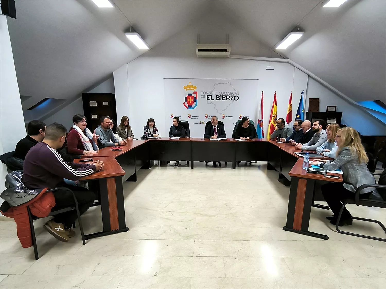 Imagen de la aprobación bases de los remanentes del Plan de Pequeñas Obras del Consejo Comarcal del Bierzo 