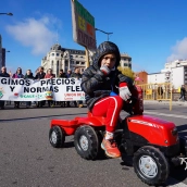Tractorada por las calles de León bajo el lema Exigimos precios rentables y normas flexibles 