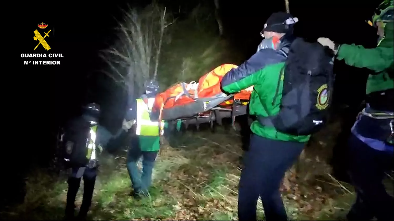 Recuperan el cuerpo de un montañero en Ribota de Sajambre (León) que cayó desde 70 metros al descender del pico Niajo