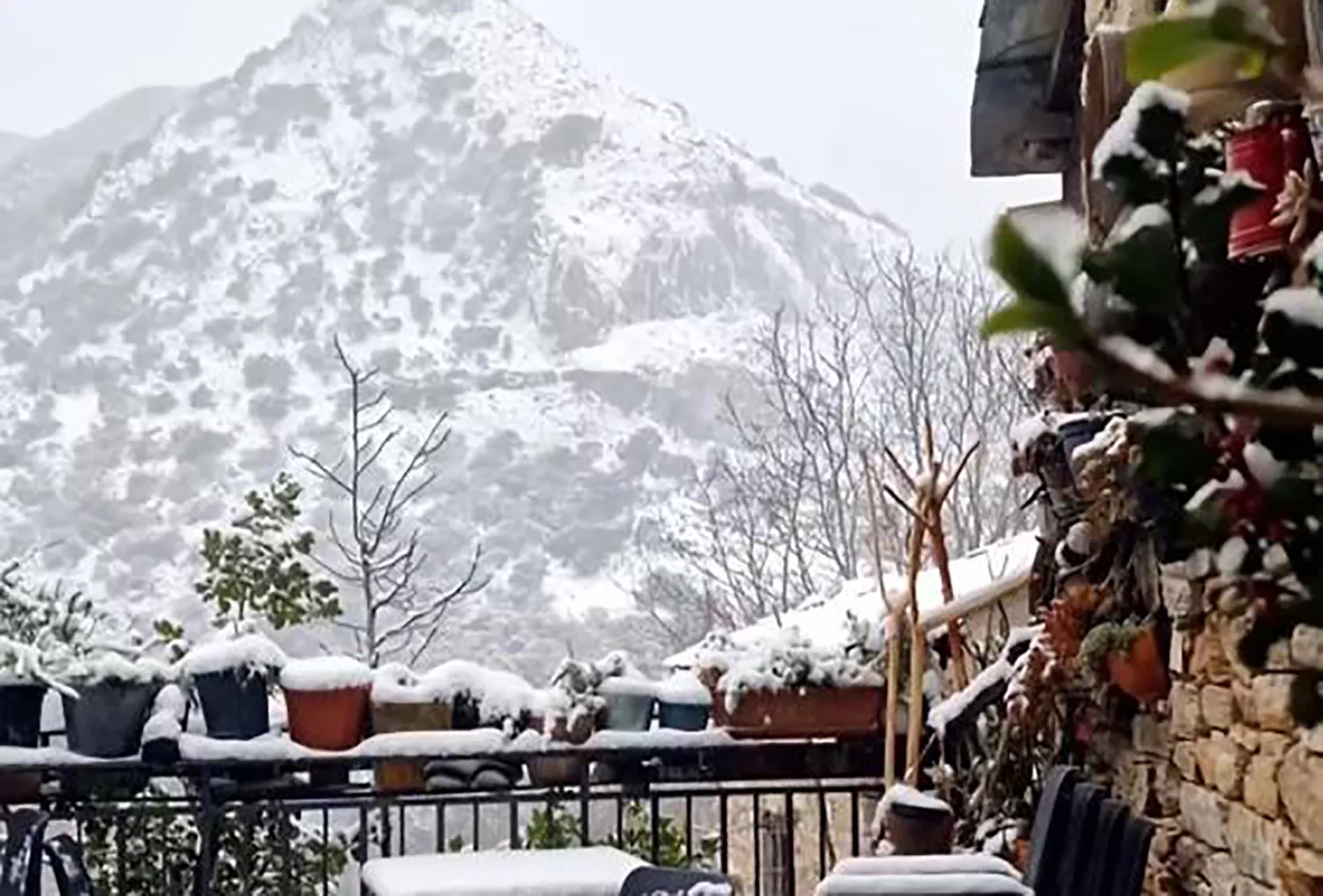 Nieve en Peñalba de Santiago | Foto: La Cantina de Peñalba Nieve en Peñalba de Santiago | Foto: La Cantina de Peñalba