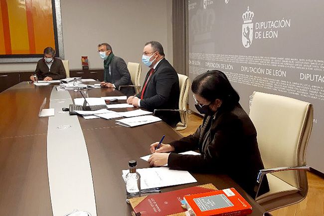 La Diputación de León aprueba un presupuesto “con altura de miras y ...