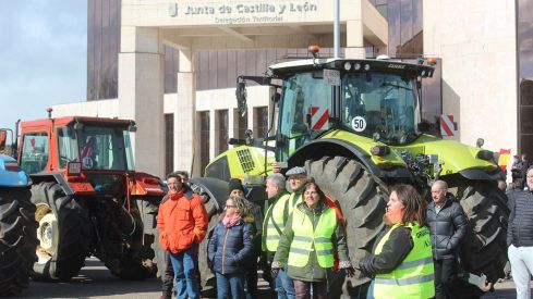 Tractorada convocada por las OPAS en León