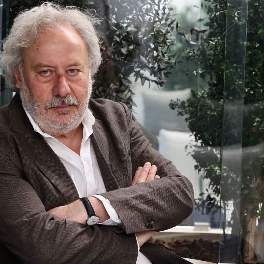 El escritor leonés Julio Llamazares recibe el Premio Nacional de Narrativa