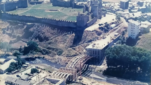 Foto obras puente castillo