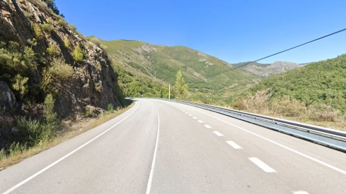 Barbón pide desbloquear la autovía entre Ponferrada y La Espina Barbón pide desbloquear la autovía entre Ponferrada y La Espina