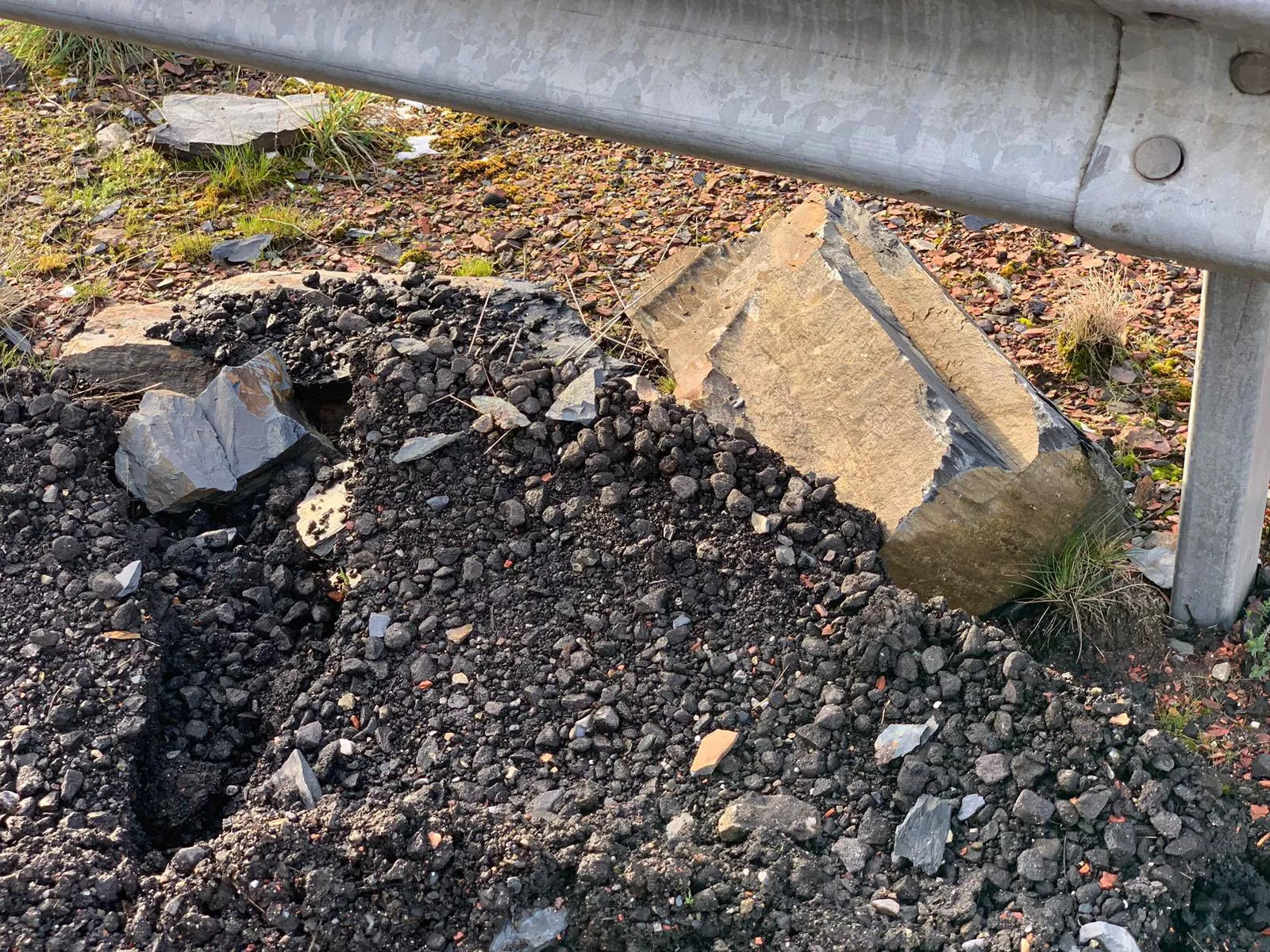 CL 631 en Páramo del Sil donde ha tenido lugar el atropello (2)