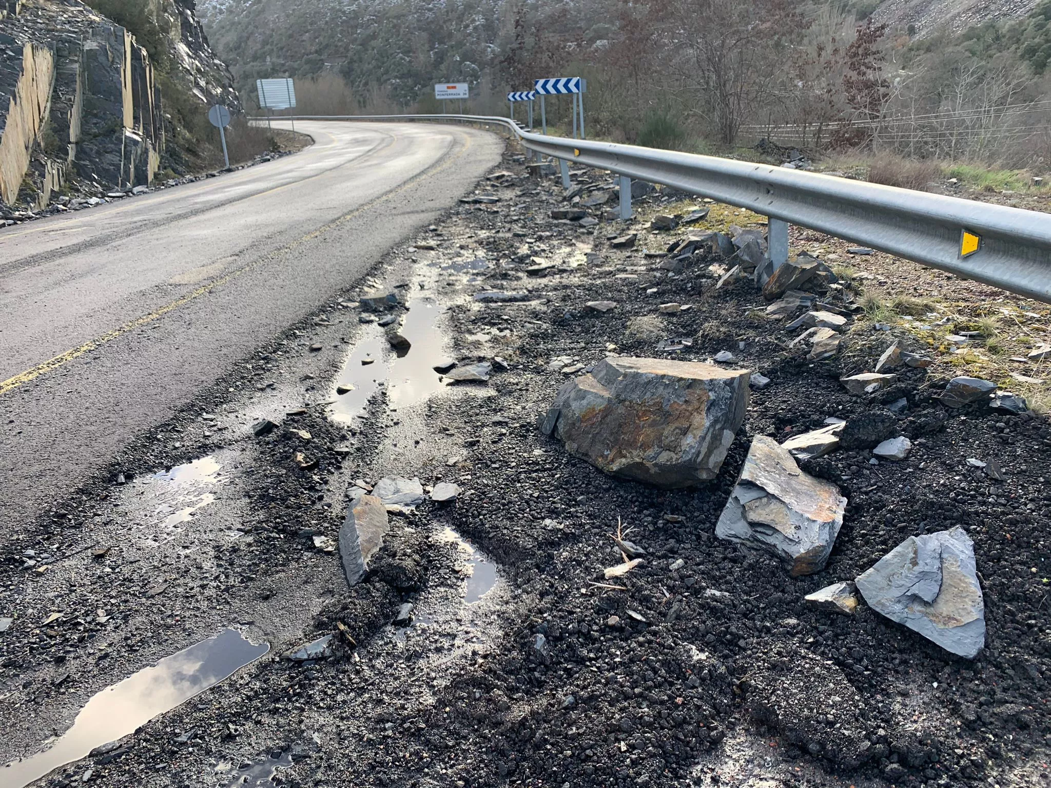 CL 631 en Páramo del Sil donde ha tenido lugar el atropello(6)