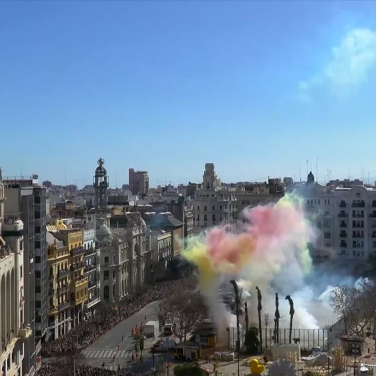 Pibierzo 'retumba' Valencia en la mascletá