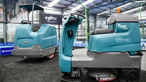 Presentación de las máquinas autónomas de Limpiber