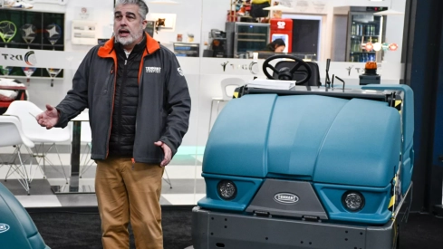 Presentación de las máquinas autónomas de Limpiber