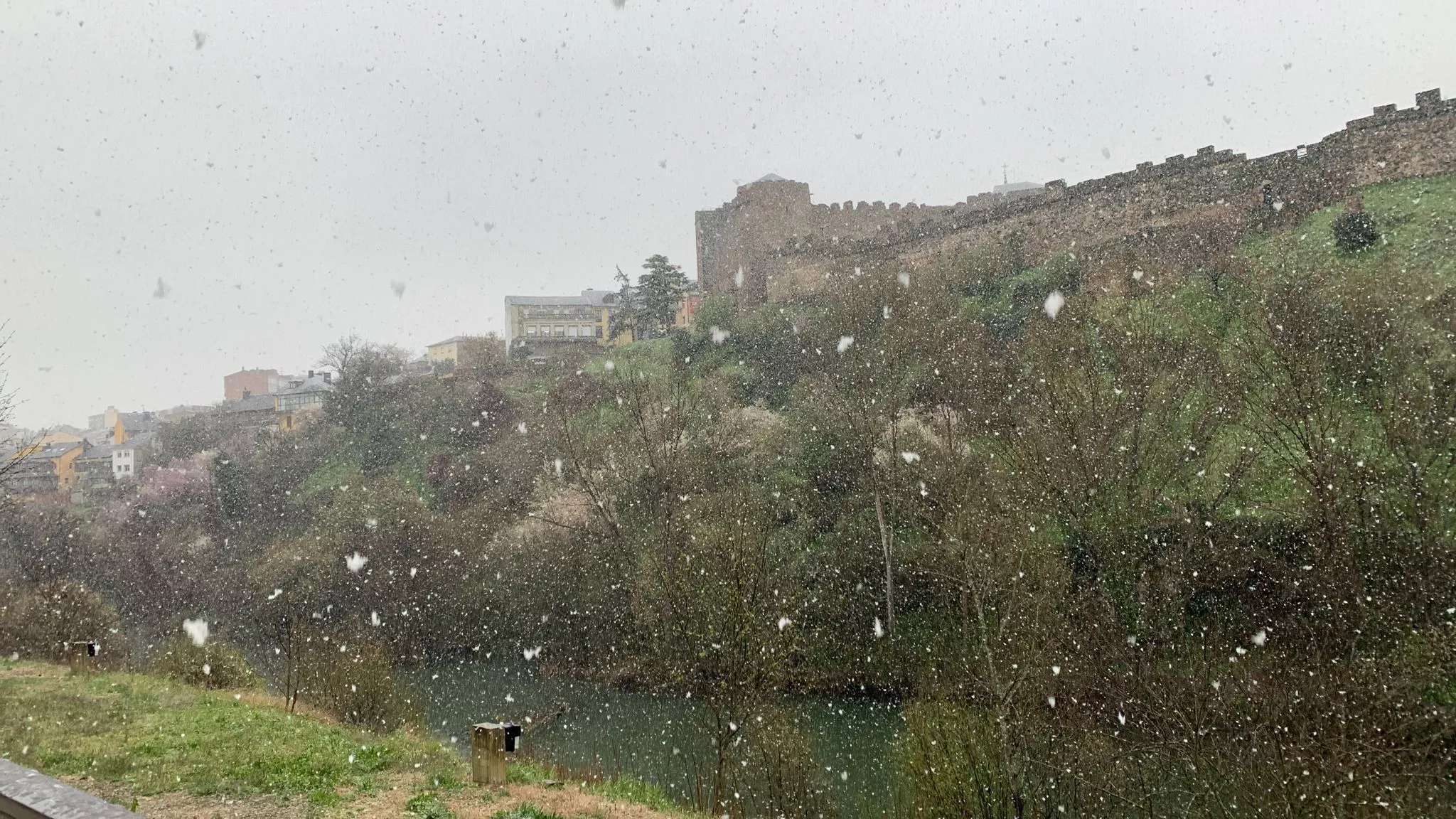 Nieve en el Castillo de Ponferrada (2)