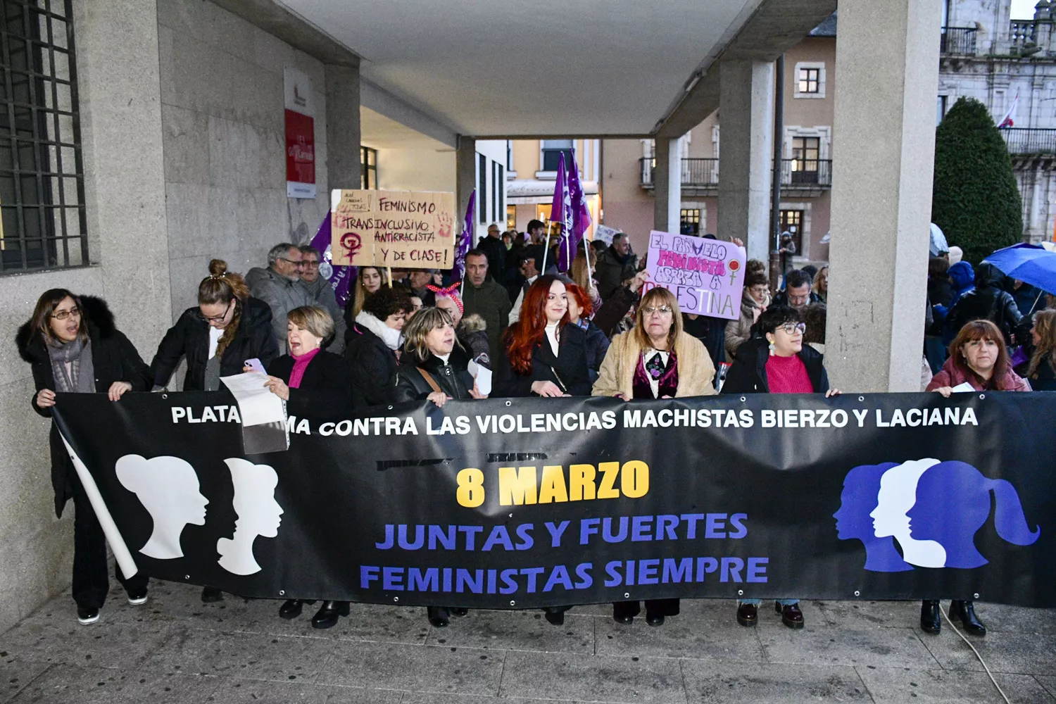 Concentraciones por el 8M en Ponferrada