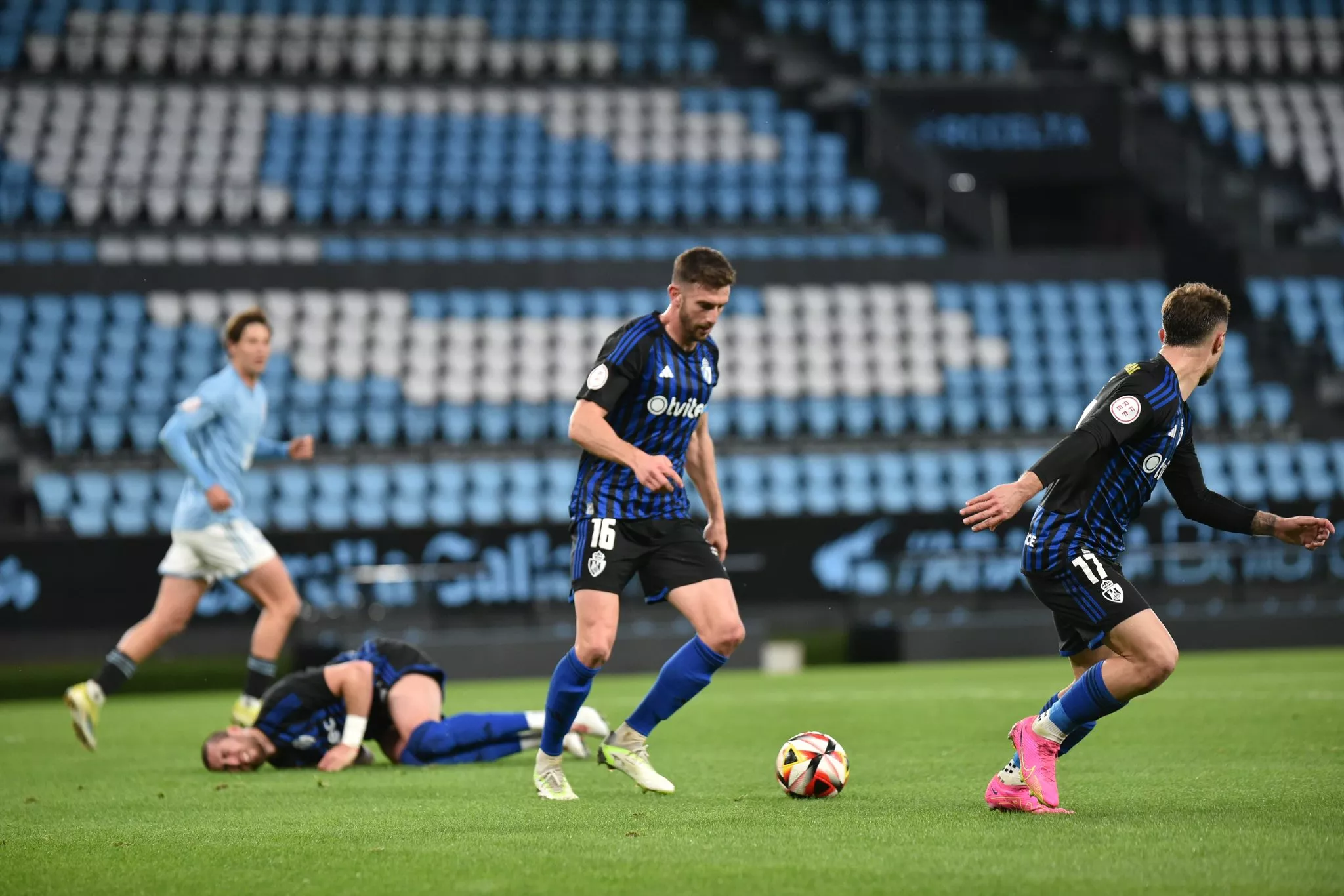 Imagen del encuentro (Ponferradina) Imagen del encuentro (Ponferradina)