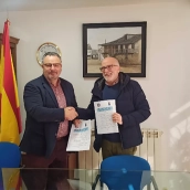 El Ayuntamiento de Camponaraya y la Asociación Alimentos de Calidad del Bierzo firman un convenio para desarrollar el sector dentro de este municipio1
