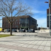 Una pelea familiar motiva un amplio despliegue policial frente a la Torre de la Rosaleda