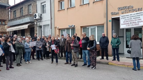 Los pueblos de la cuenca de Fabero comienzan las movilizaciones "de los jueves" para pedir un médico de familia