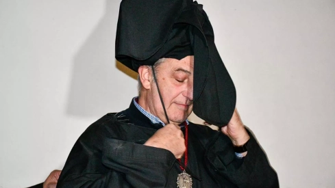 Lambrión Chupacandiles