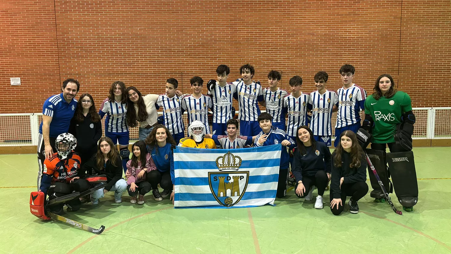 La Ponferradina Hockey campeón infantil y subcampeón Alevín y Juvenil de Castilla y León