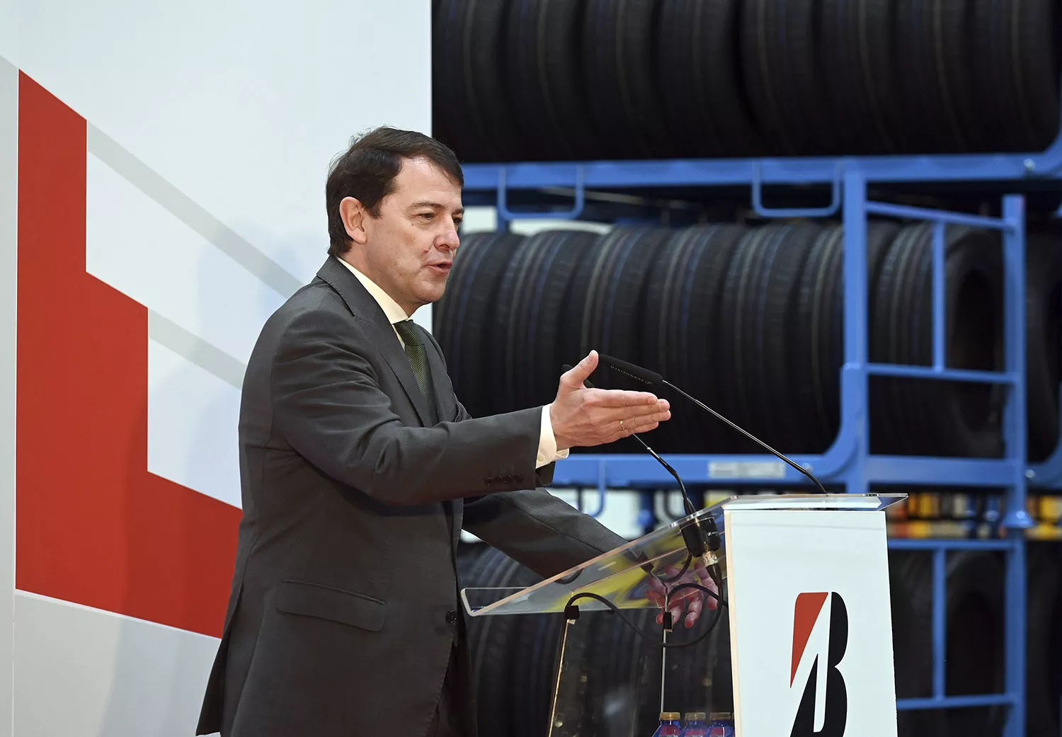 Inauguración del Centro Logístico de Bridgestone en Burgos