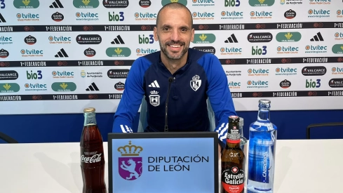 Yuri optimista con el futuro de la Ponferradina aunque reconoce la dificultad del duelo en Tarazona