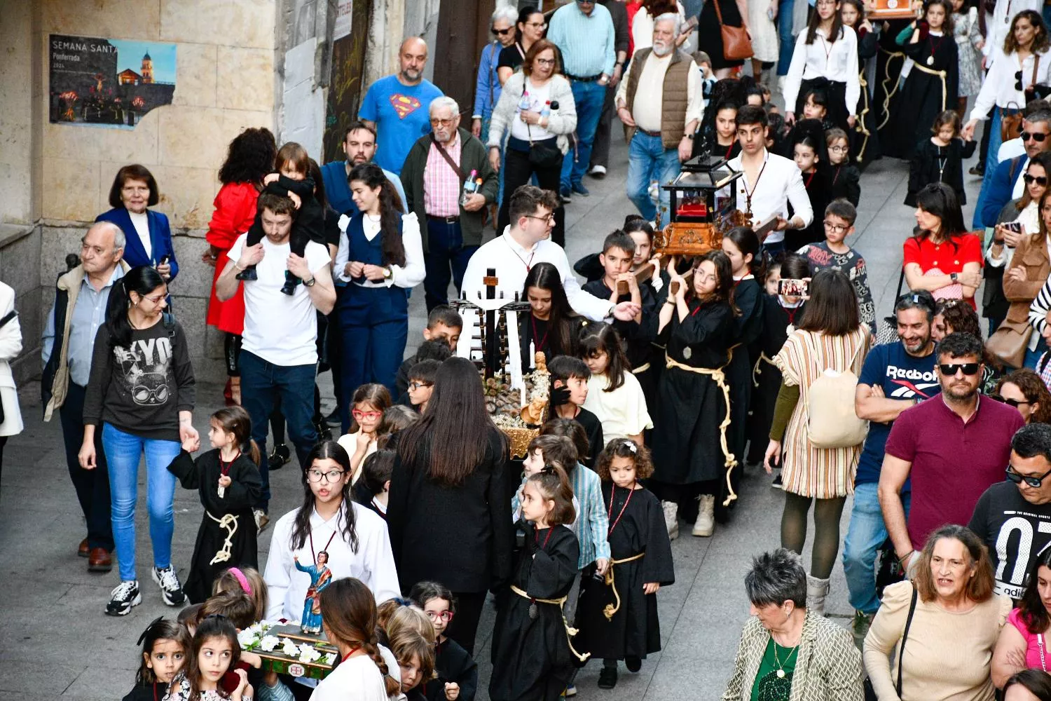 Procesión Infantil de Ponferrada Procesión Infantil de Ponferrada