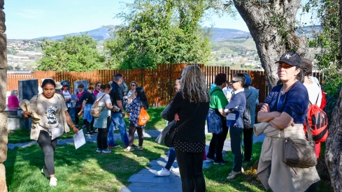 El Viacrucis del Pajariel hace cima en la Semana Santa de Ponferrada