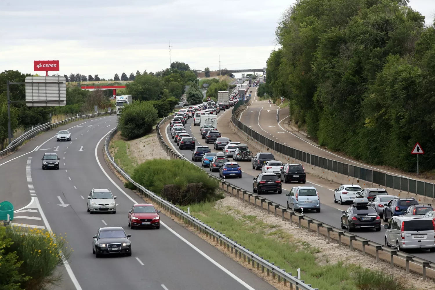 Tráfico espera más de 1,1 millones de desplazamientos en Castilla y León en la segunda fase de la operación de Semana Santa | 