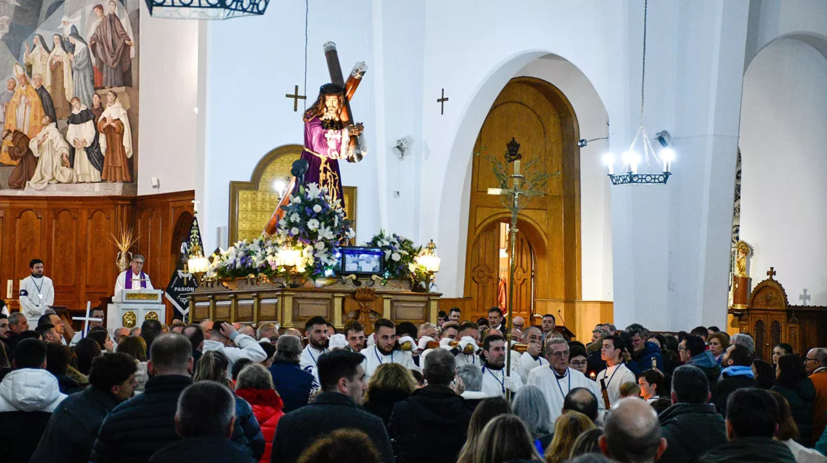 La lluvia cancela la procesión del Silencio en Ponferrada (1)