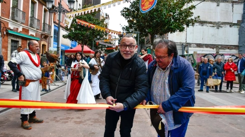 Mercado Romano de Semana Santa en Ponferrada (5) Mercado Romano de Semana Santa en Ponferrada (5)