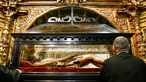 Desenclavo en el interior de la Basílica de La Encina por la lluvia (59)