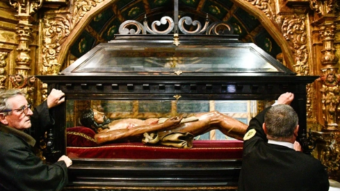 Desenclavo en el interior de la Basílica de La Encina por la lluvia (56)