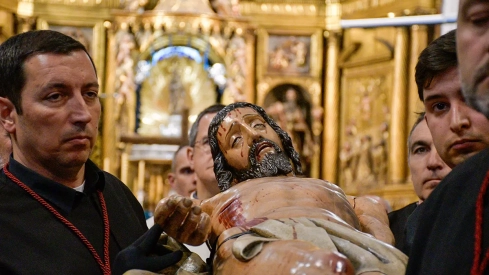 Desenclavo en el interior de la Basílica de La Encina por la lluvia (50)
