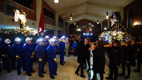 Procesión del Cristo de los Mineros de Caboalles de Abajo (28)