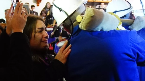 Procesión del Cristo de los Mineros de Caboalles de Abajo (16) Procesión del Cristo de los Mineros de Caboalles de Abajo (16)