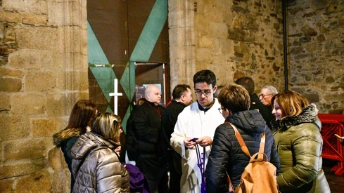 Procesión de la Soledad en Ponferrada (4) Procesión de la Soledad en Ponferrada (4)