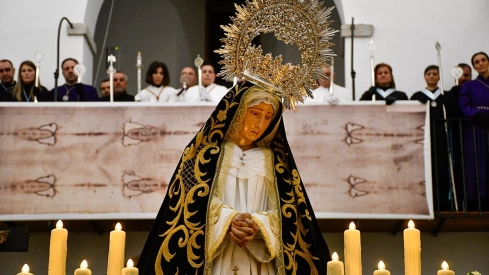 Procesión de la Soledad en Ponferrada (34) Procesión de la Soledad en Ponferrada (34)