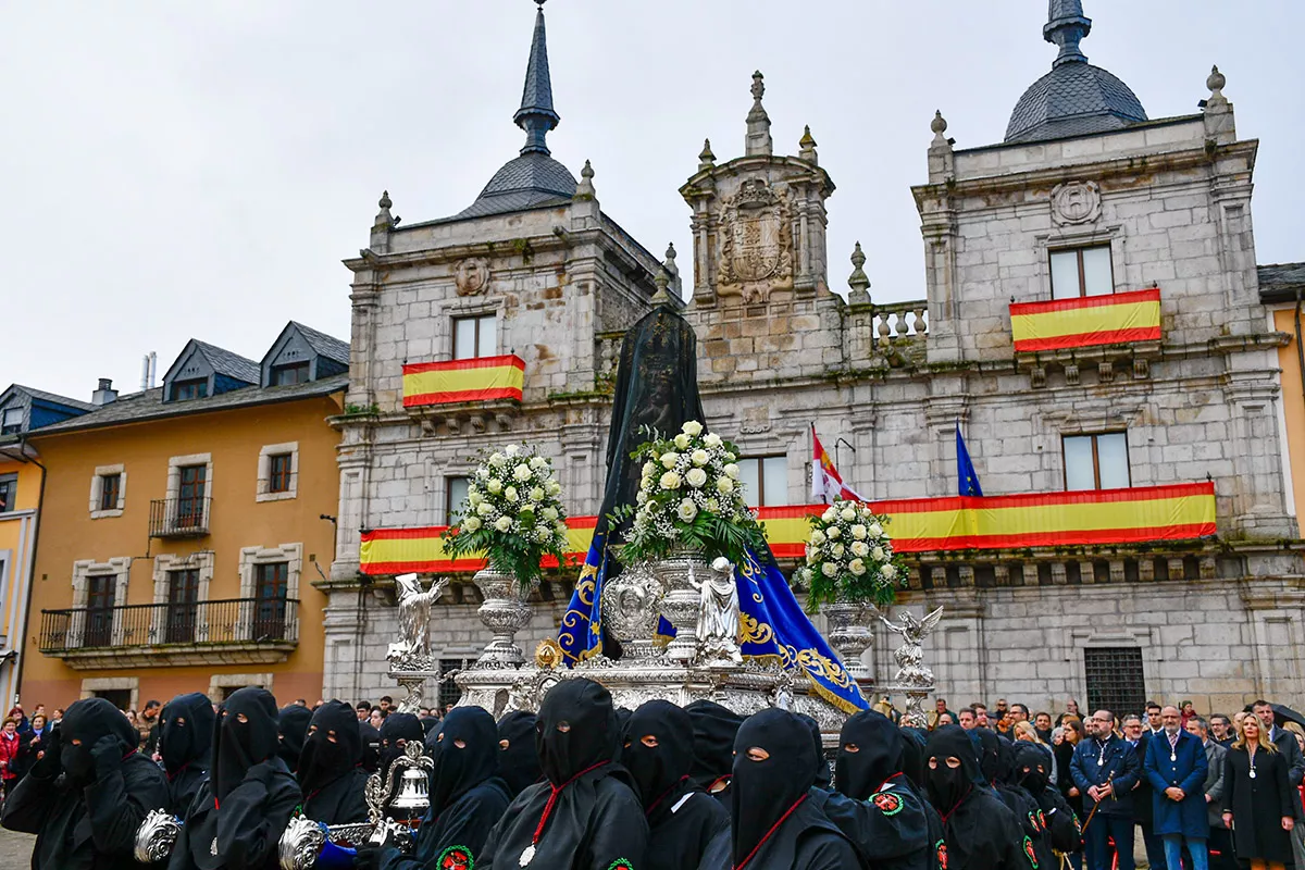 Procesión de Resurrección en Ponferrada (120)