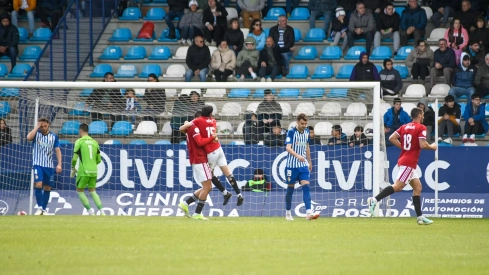 Sin 'resurrección' en la Ponferradina que cae ante el Nàstic de Tarragona