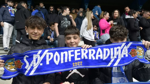 Álbum de fotos del partido entre la Ponferradina y Nàstic de Tarragona en El Toralín (55)